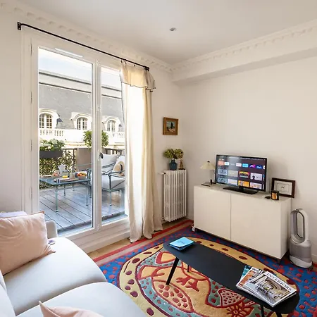 아파트 Superb Flat With Terrasse & 24-7 Security In The Heart Of Paris!