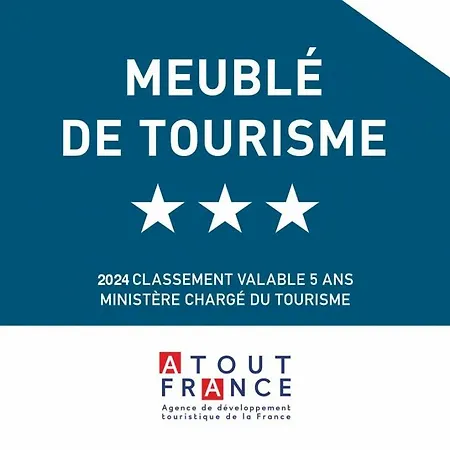 아파트 Superb Flat With Terrasse & 24-7 Security In The Heart Of Paris!